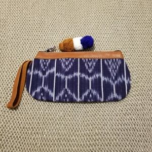 Nena & Co. Dulce River artisan clutch